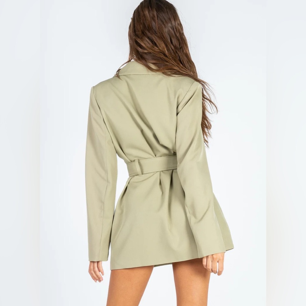 Princess Polly Lioness Steinway Mini Blazer Dresss - Picture 8 of 10